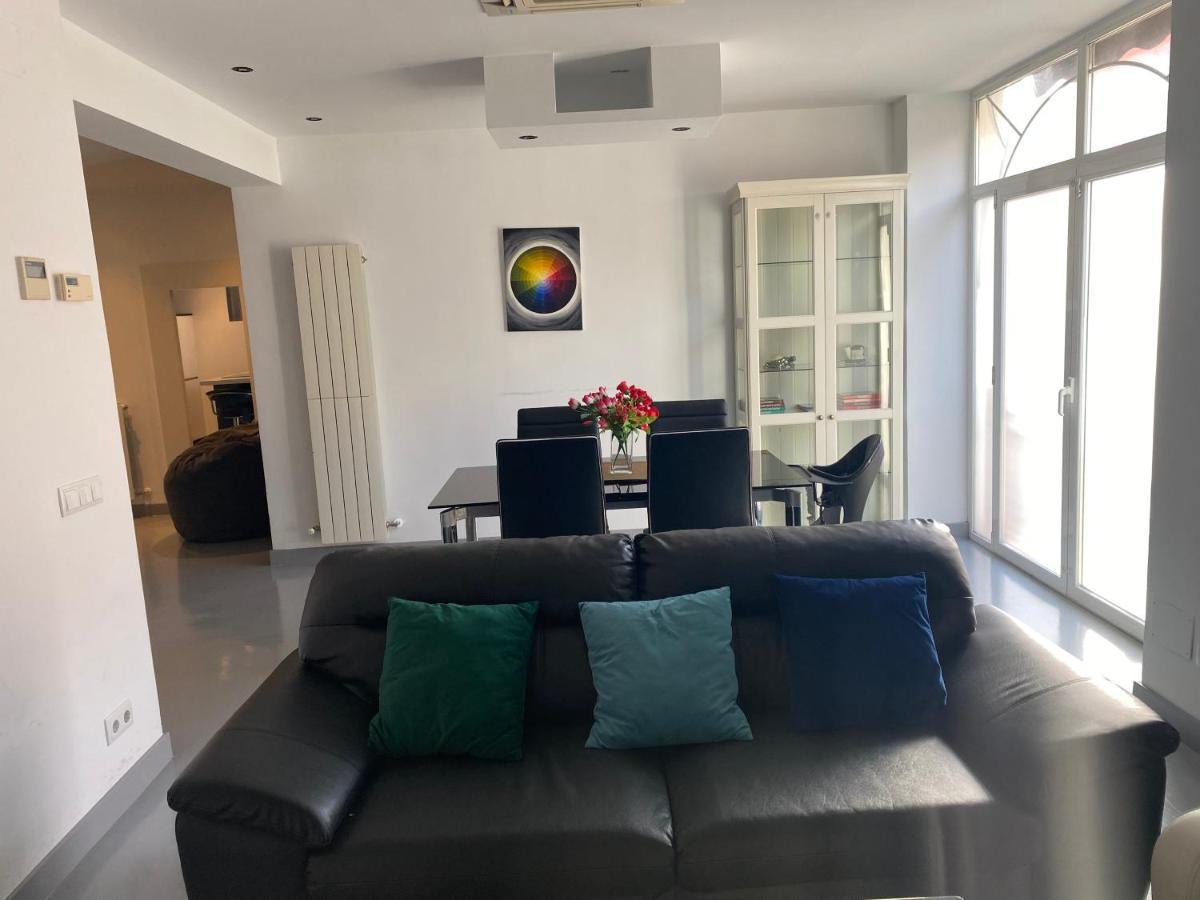 Apartamento En Madrid Rio Con Parking Gratuito Dış mekan fotoğraf
