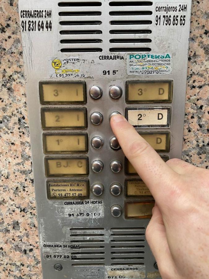 Apartamento En Madrid Rio Con Parking Gratuito Dış mekan fotoğraf